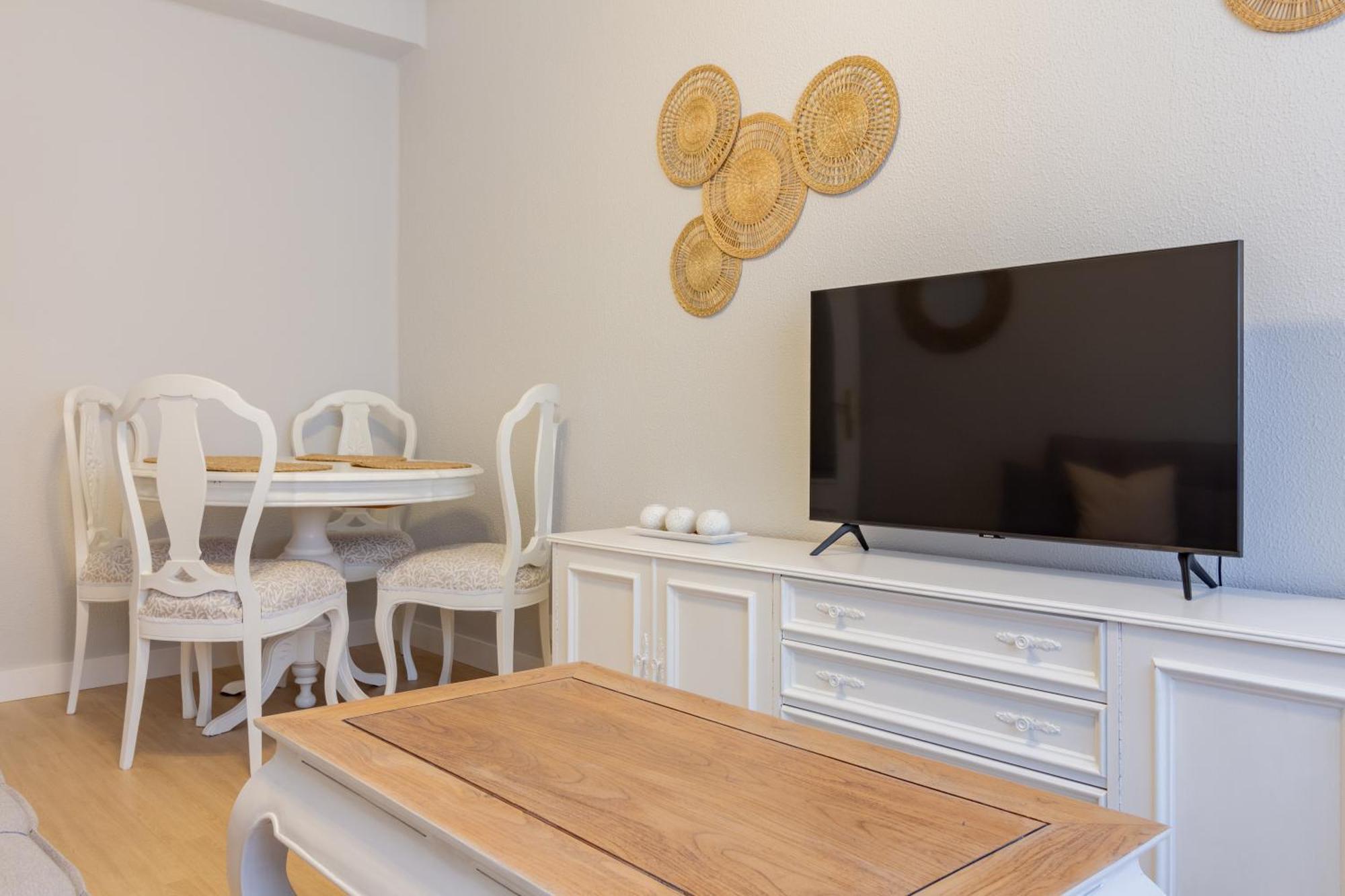 Ah Apartamento Urban Lena Vut6048As Pola de Lena Esterno foto
